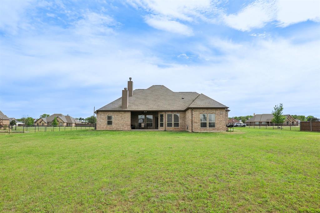 1020 Jesse James Lane Springtown, TX 76082 - Photo 35 of 38 Backyard
