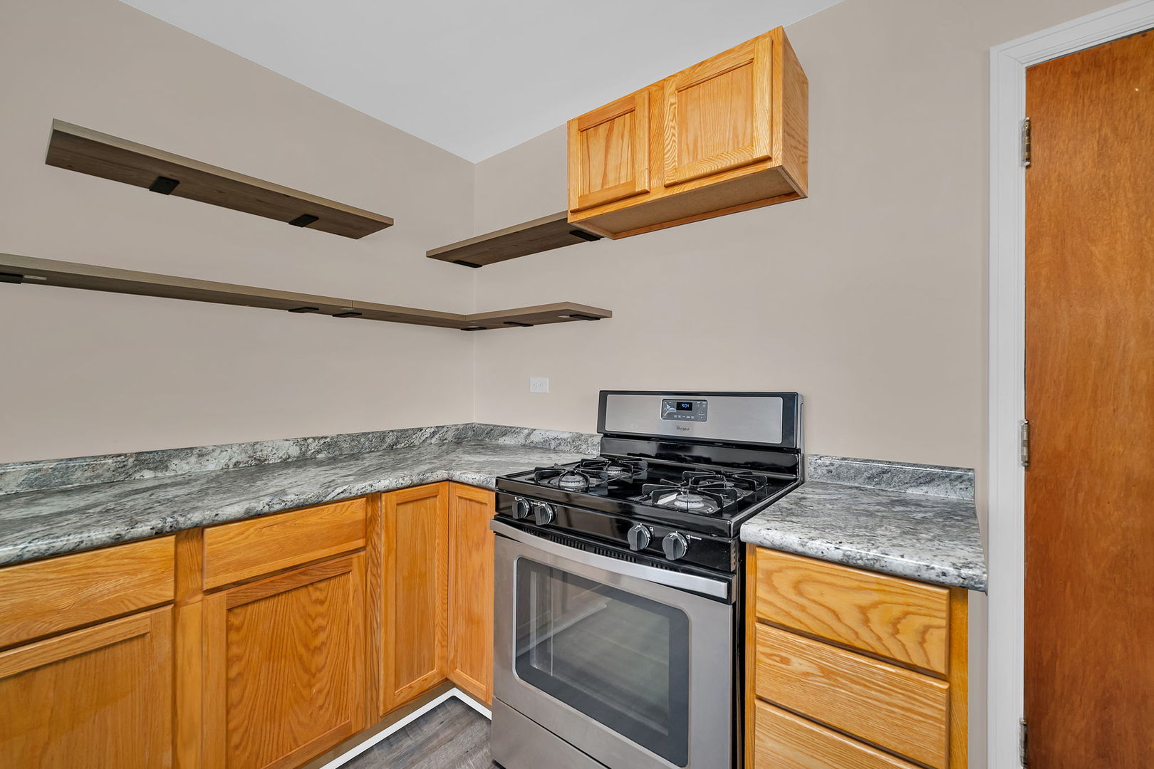 537 St George Street Ottawa, IL 61350 - Photo 11 of 36