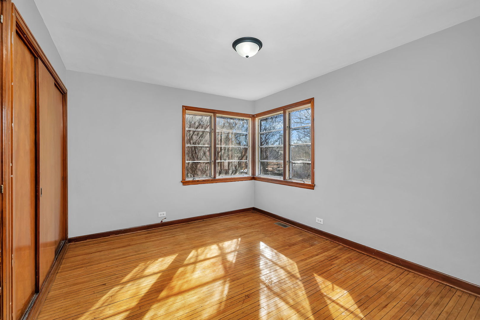 537 St George Street Ottawa, IL 61350 - Photo 17 of 36