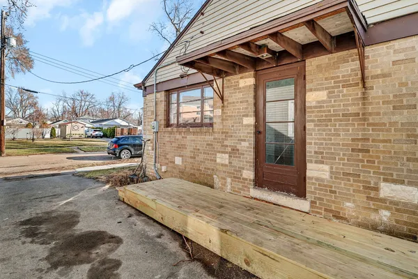 $165,000 | 537 St George Street, Ottawa, IL 61350
