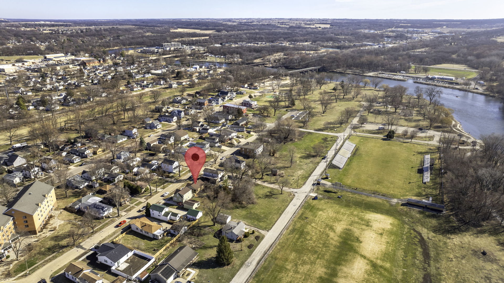 537 St George Street Ottawa, IL 61350 - Photo 32 of 36