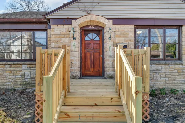 $165,000 | 537 St George Street, Ottawa, IL 61350