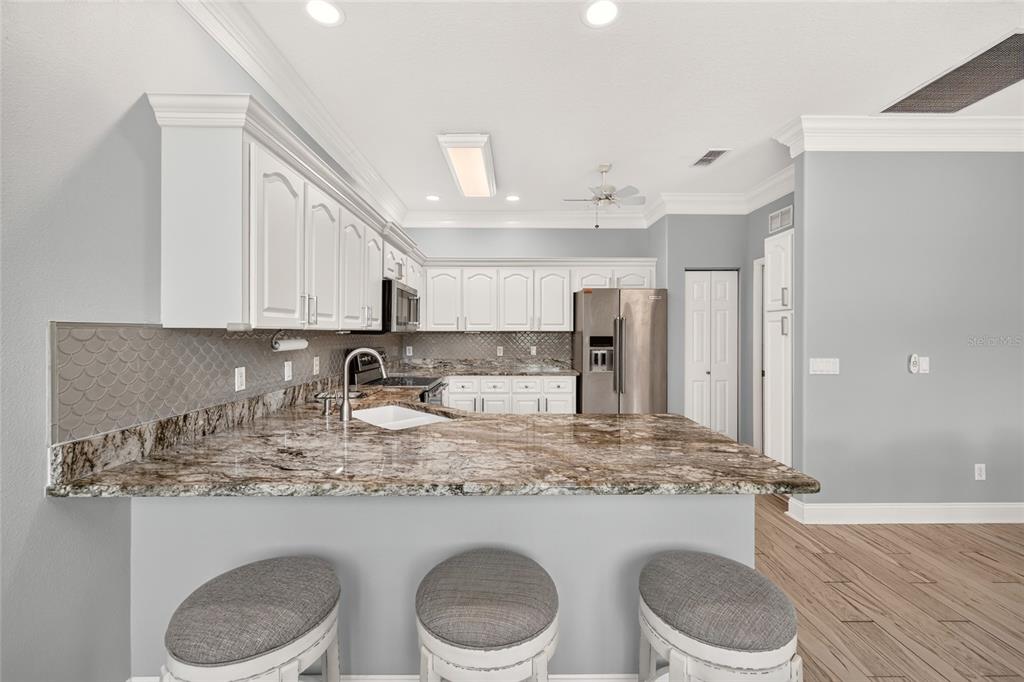 9888 Southwest 89th Ln Road Ocala, FL 34481 - Photo 14 of 57 Gallery Image 14