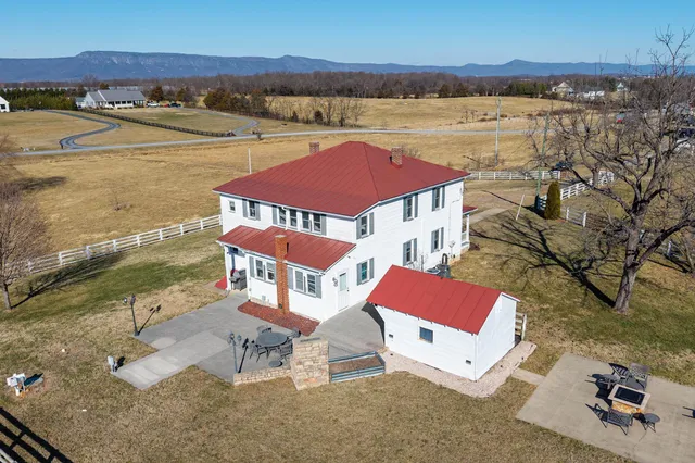 $625,000 | 467 Vista Vw Road, Stanley, VA 22851