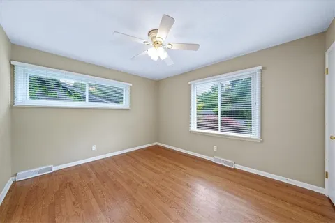 $350,000 | 3428 West 77th Terrace, Prairie Village, KS 66208