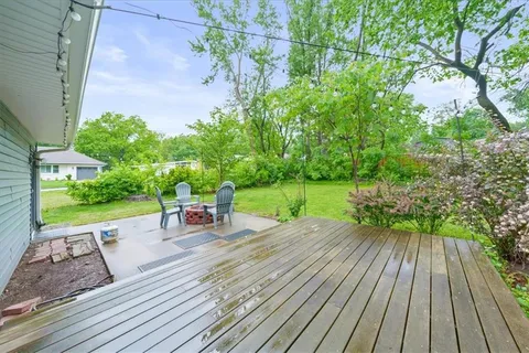 $350,000 | 3428 West 77th Terrace, Prairie Village, KS 66208