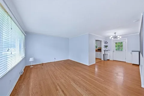 $350,000 | 3428 West 77th Terrace, Prairie Village, KS 66208