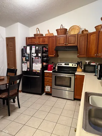 $270,000 | 6320 East Old Otto Court South, Camby, IN 46113