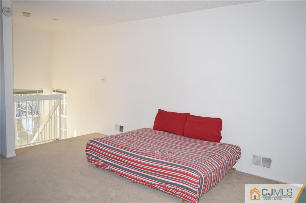 352 Lunar Road Piscataway, NJ 08854 - Photo 13 of 24 Gallery Image 13