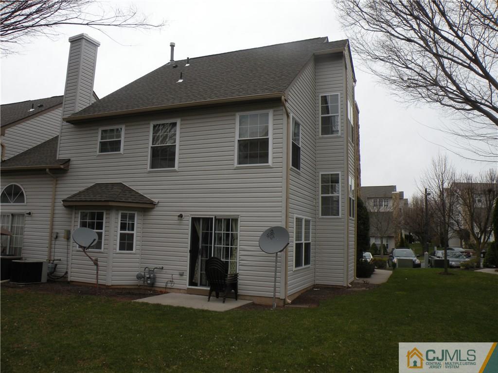 352 Lunar Road Piscataway, NJ 08854 - Photo 18 of 24 Gallery Image 18