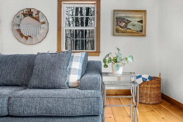 $849,000 | 45 Beech Hill Road, Freeport, ME 04032