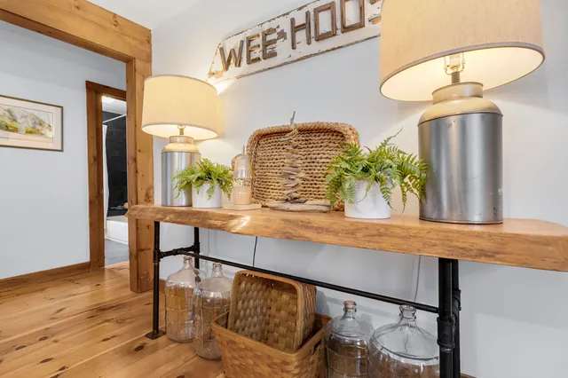 $849,000 | 45 Beech Hill Road, Freeport, ME 04032