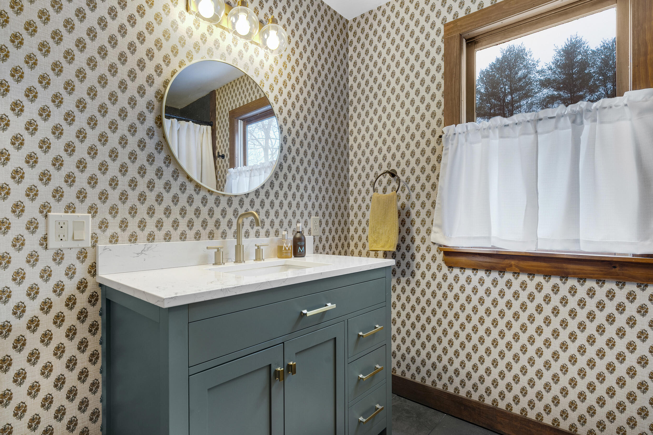 45 Beech Hill Road Freeport, ME 04032 - Photo 33 of 75 51_45beechhill-39