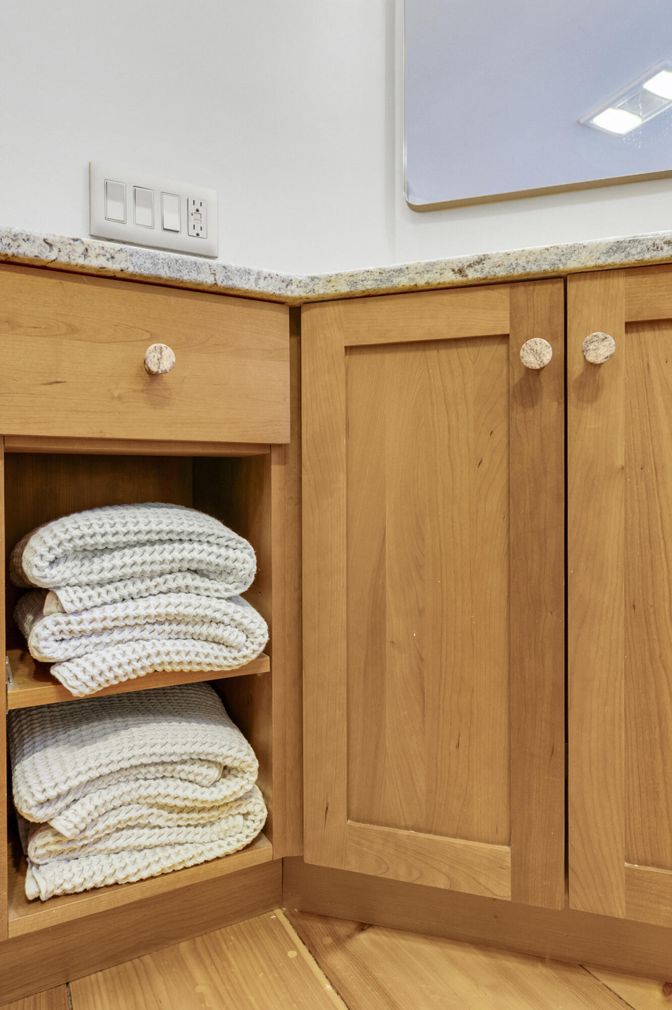 45 Beech Hill Road Freeport, ME 04032 - Photo 44 of 75 62_45beechhill-50