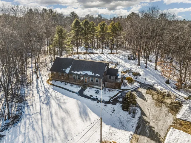 $849,000 | 45 Beech Hill Road, Freeport, ME 04032