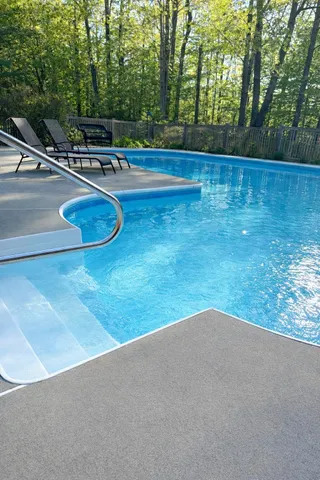 $849,000 | 45 Beech Hill Road, Freeport, ME 04032