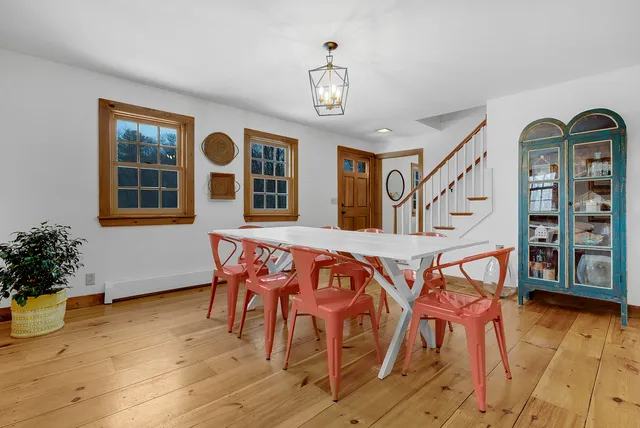 $849,000 | 45 Beech Hill Road, Freeport, ME 04032