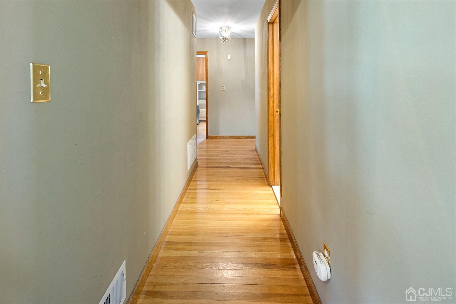 16 Academic Road East Brunswick, NJ 08816 - Photo 12 of 65 Gallery Image 12