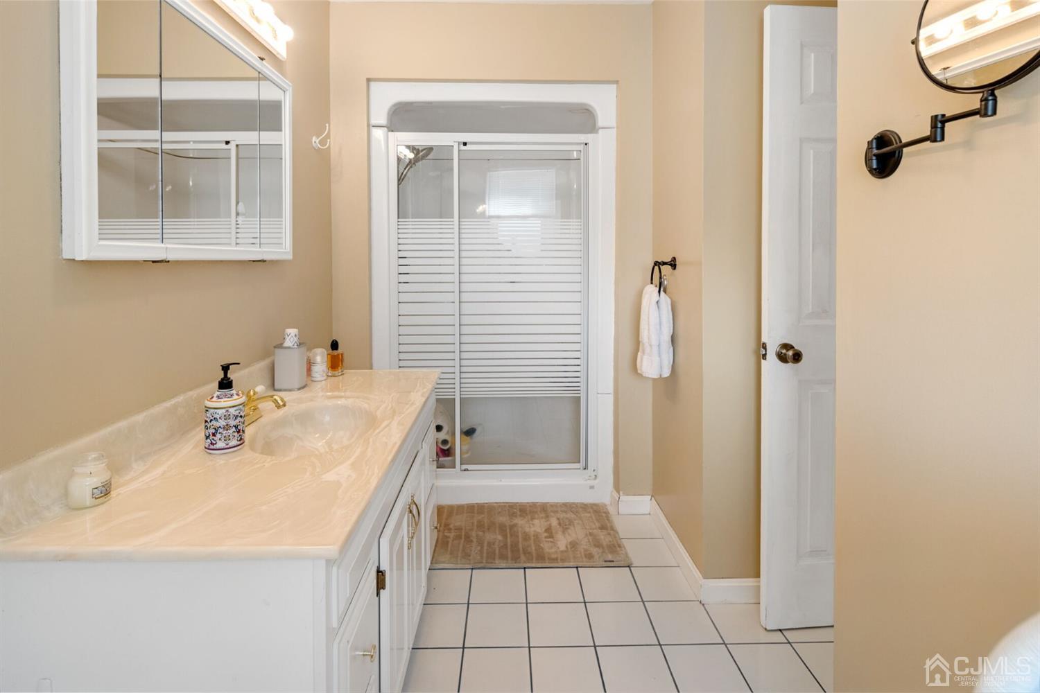 16 Academic Road East Brunswick, NJ 08816 - Photo 24 of 65 Gallery Image 24