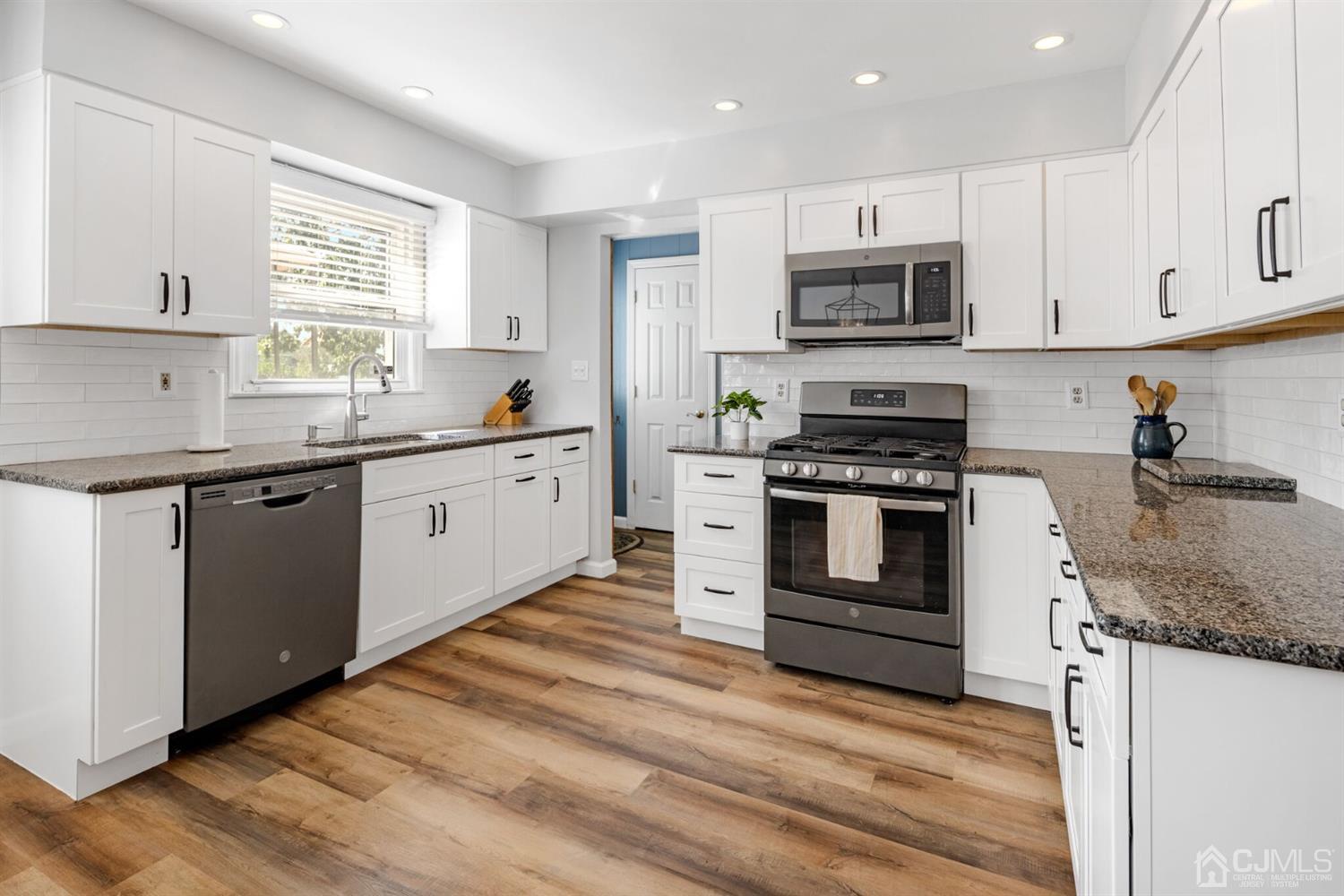 16 Academic Road East Brunswick, NJ 08816 - Photo 35 of 65 Gallery Image 35