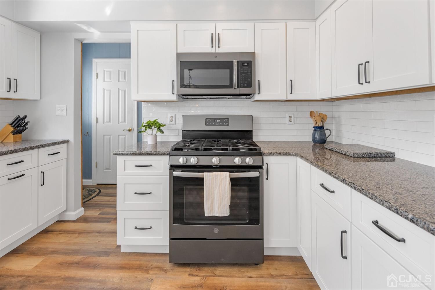 16 Academic Road East Brunswick, NJ 08816 - Photo 36 of 65 Gallery Image 36