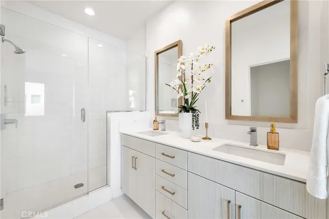 $874,900 | 314 Bridgewater Way, Unit 2, Gardena, CA 90247