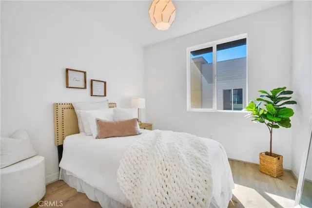 $874,900 | 314 Bridgewater Way, Unit 2, Gardena, CA 90247