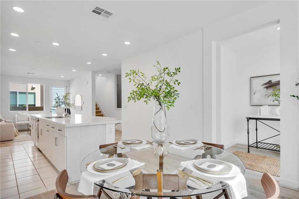 314 Bridgewater Way, Unit 2 Gardena, CA 90247 - Photo 10 of 65