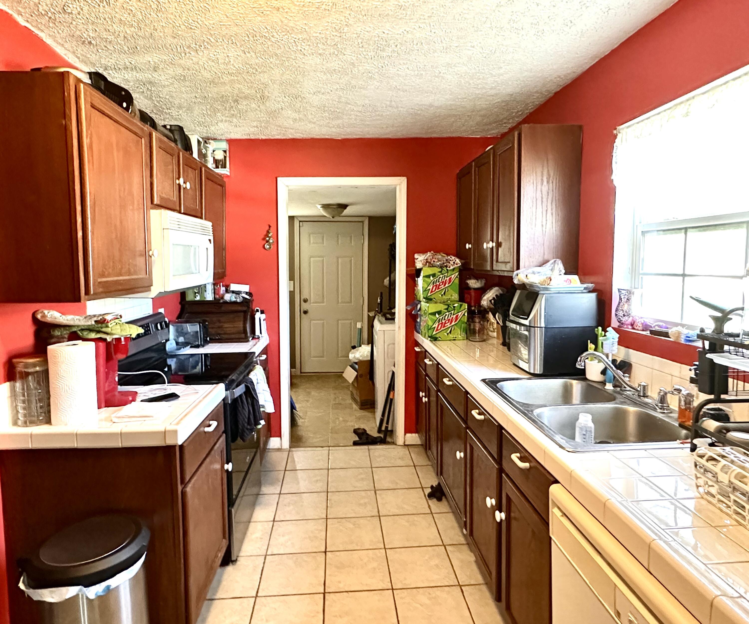 110 Debusk Road Greeneville, TN 37743 - Photo 6 of 11 E6C74962-FAE6-4044-B583-0FE30FC2C773