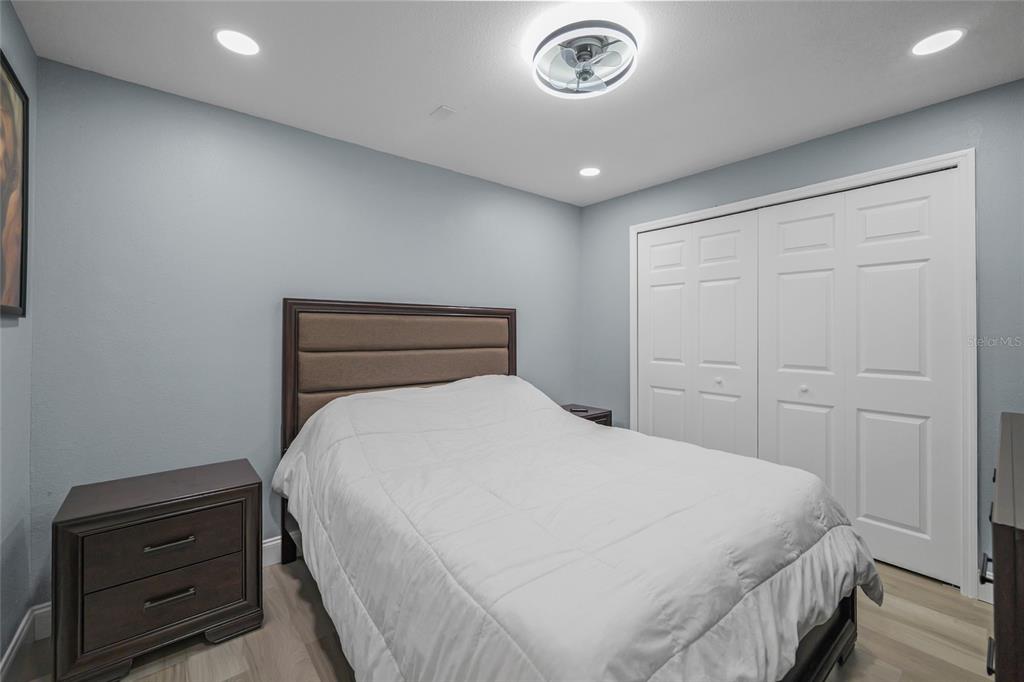 1118 Excalibur Street Holiday, FL 34690 - Photo 15 of 24