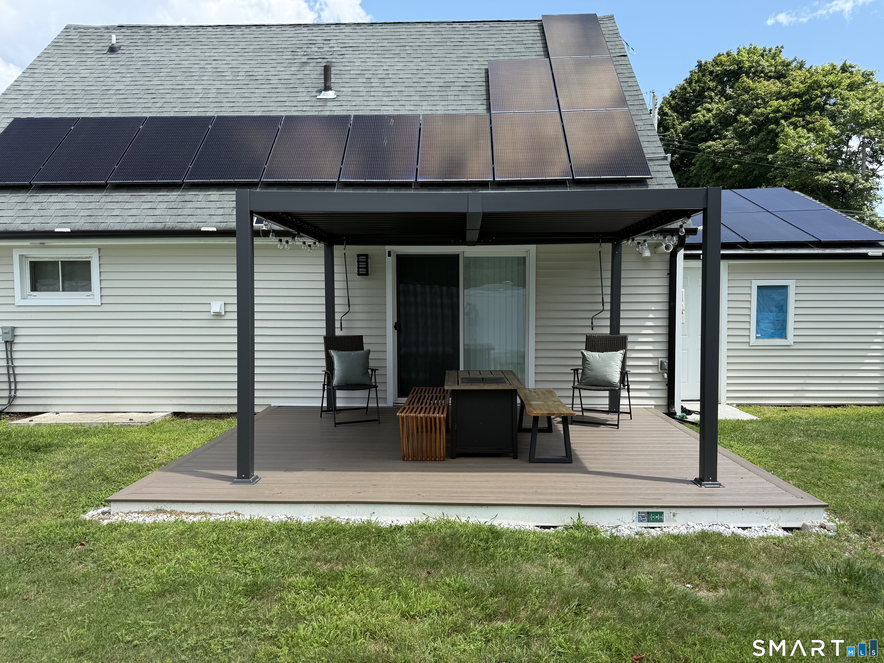 84 Dalton Road Milford, CT 06460 - Photo 13 of 19 Gallery Image 13