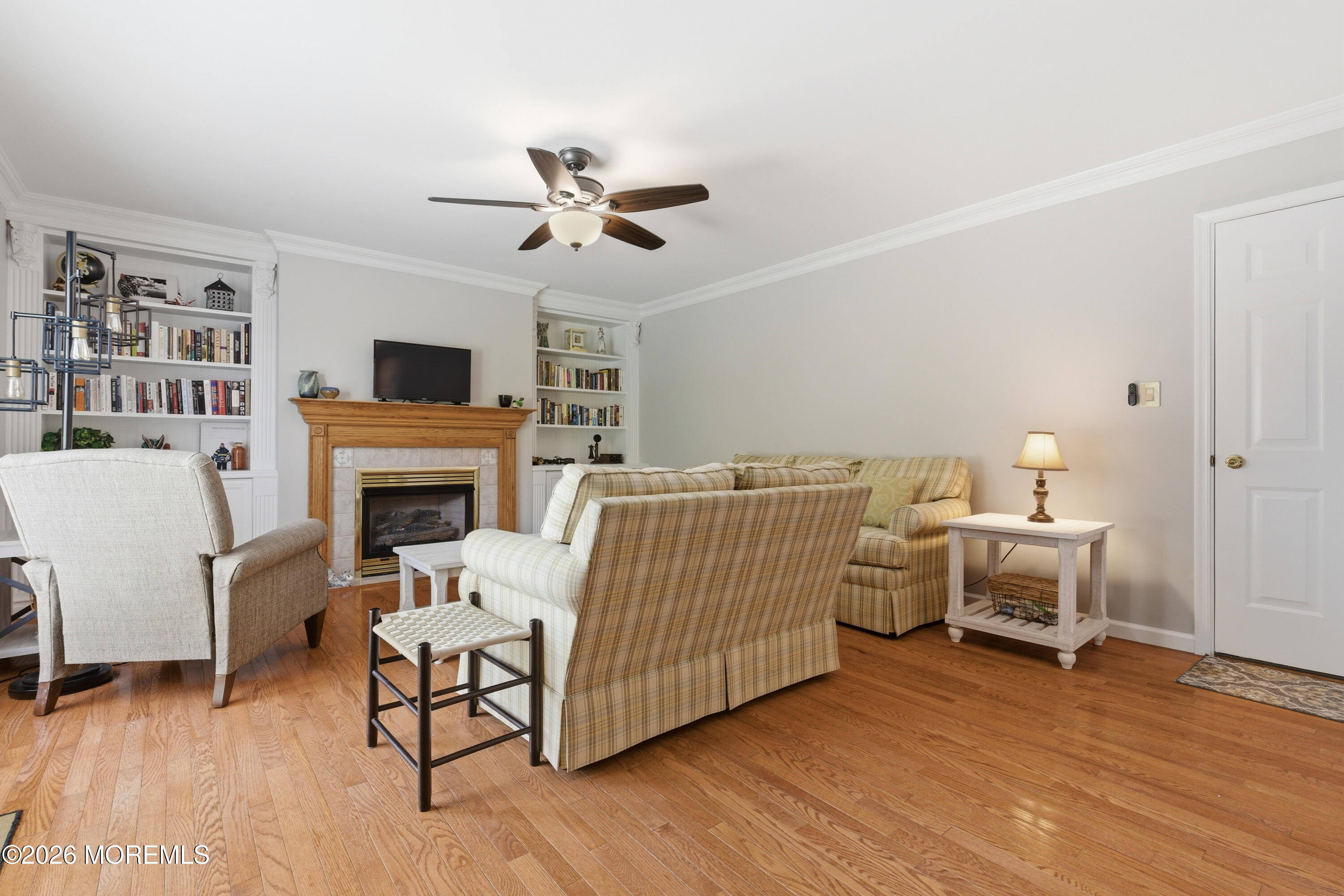 6 Davids Lane Howell, NJ 07731 - Photo 11 of 44 Interior-14