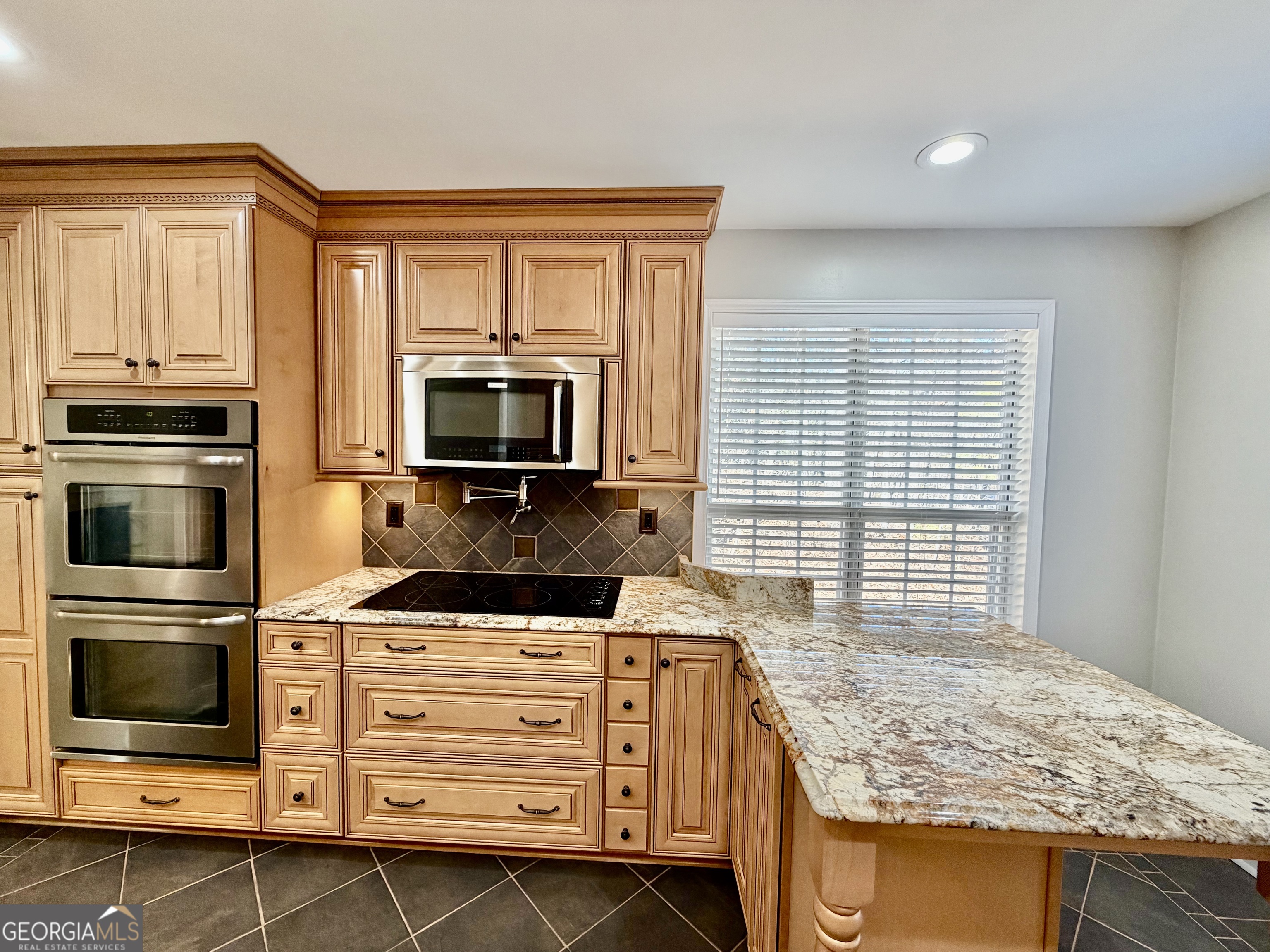 13 Nottingham Drive Northwest Cartersville, GA 30121 - Photo 7 of 57