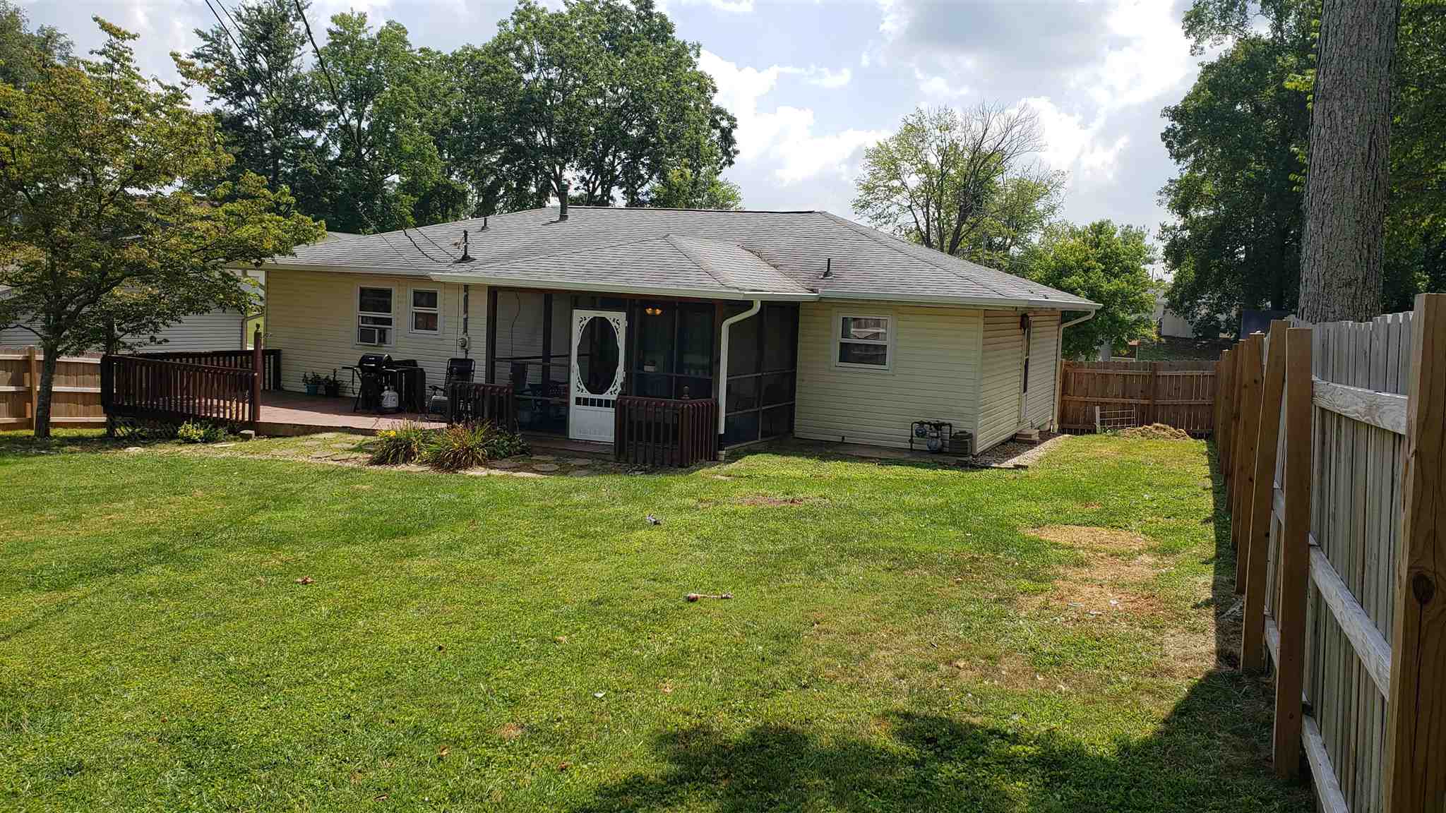 413 Forest View Drive Bedford, IN 47421 - Photo 15 of 20