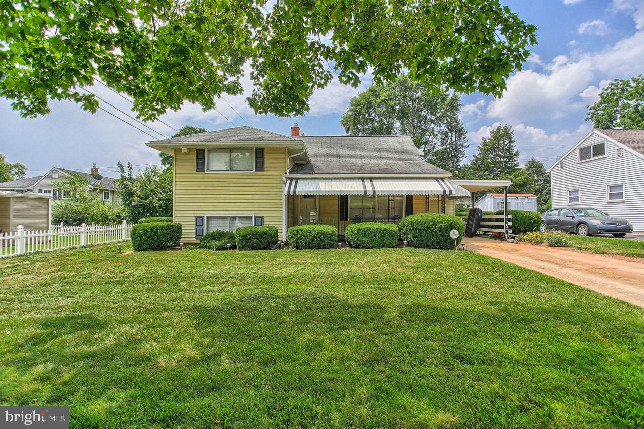 1204 Devers Road York, PA 17404 - Photo 1 of 33