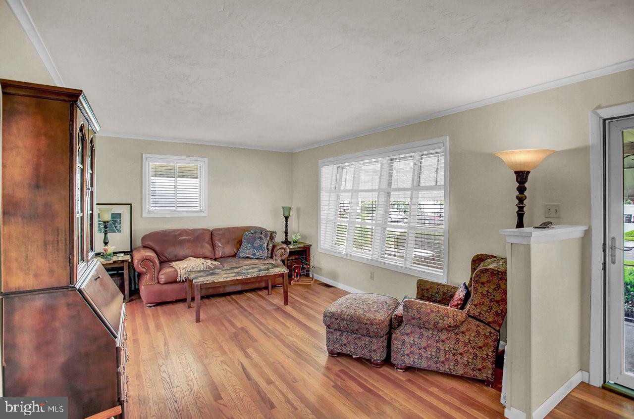 1204 Devers Road York, PA 17404 - Photo 6 of 33