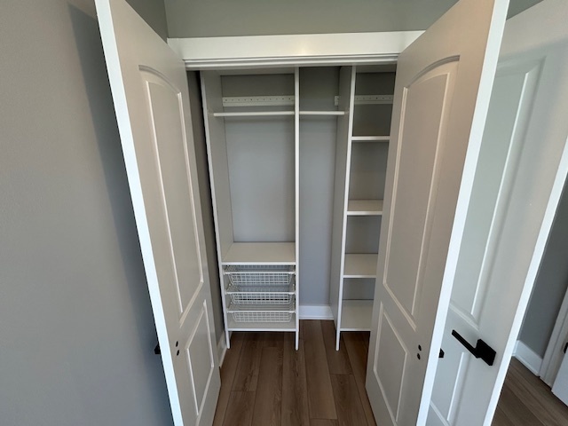 720 West Gordon Terrace, Unit 6D Chicago, IL 60613 - Photo 16 of 28 a view of closet area