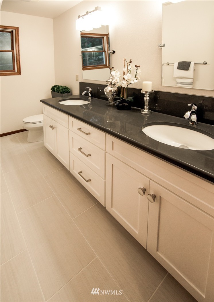 1441 West Beach Road Oak Harbor, WA 98277 - Photo 19 of 24 Gallery Image 19