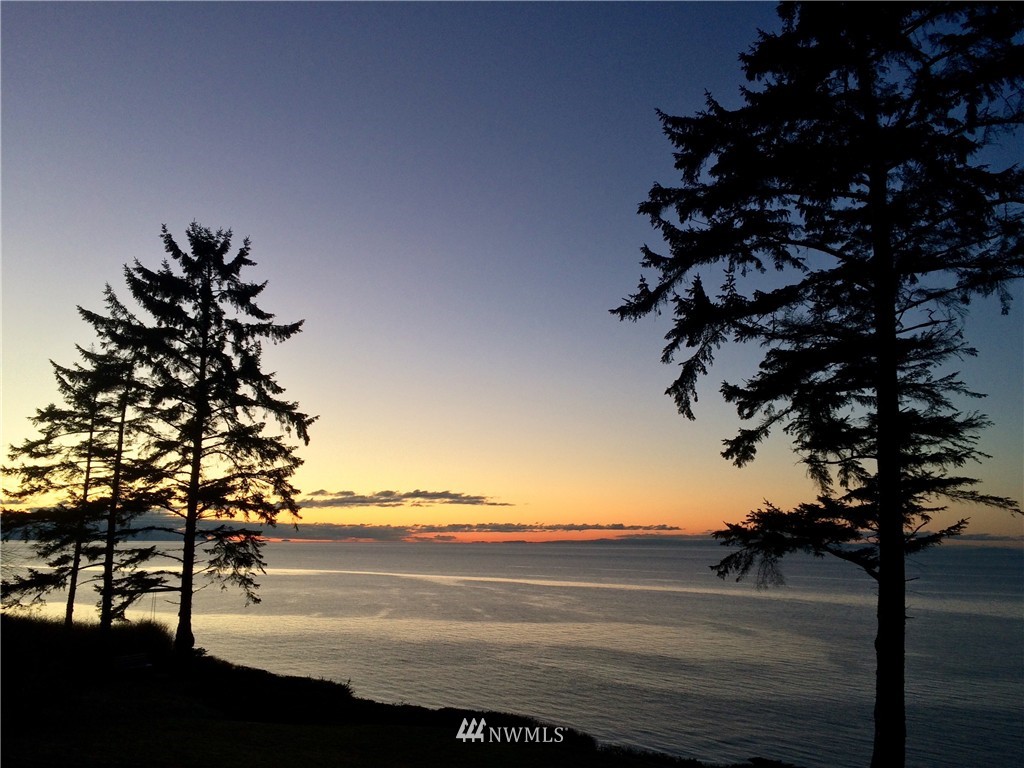 1441 West Beach Road Oak Harbor, WA 98277 - Photo 24 of 24 Gallery Image 24