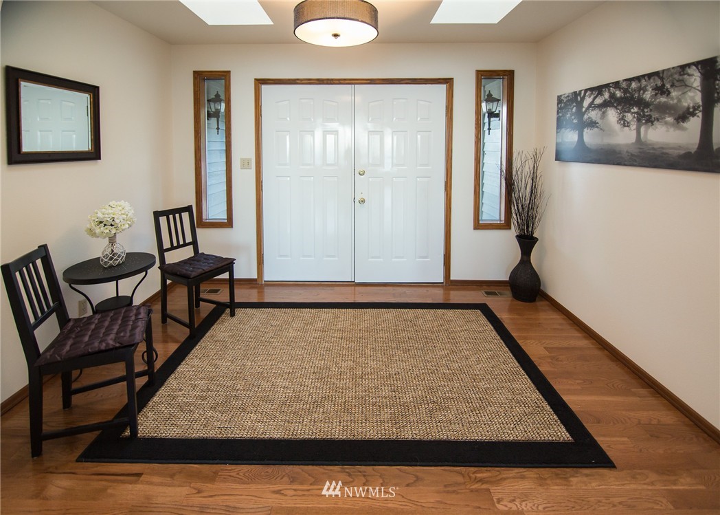 1441 West Beach Road Oak Harbor, WA 98277 - Photo 8 of 24 Gallery Image 8