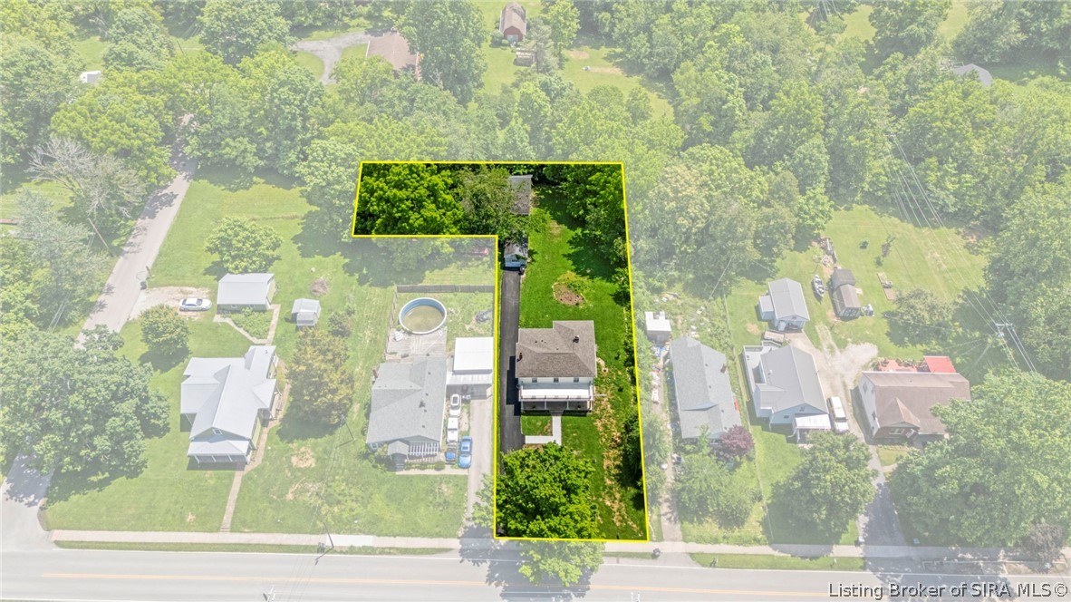 119 Madison Avenue Hanover, IN 47243 - Photo 4 of 36