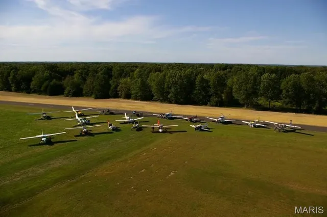 $99,000 | 431 Piper Court, Troy, MO 63379