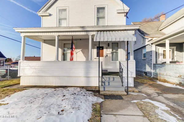 $259,900 | 876 Thompson Street, Schenectady, NY 12306