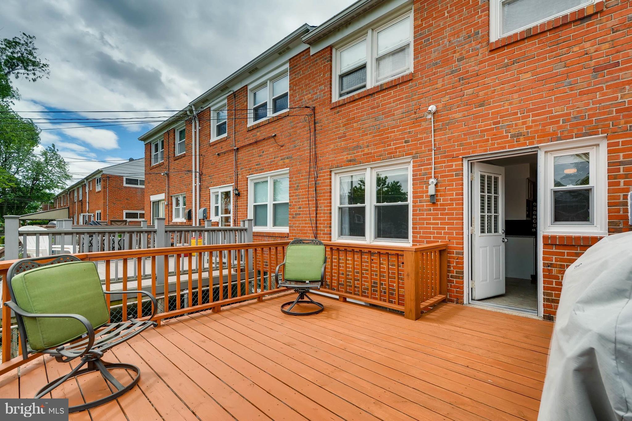 8517 Kings Ridge Road Baltimore, MD 21234 - Photo 30 of 30 Exterior Rear