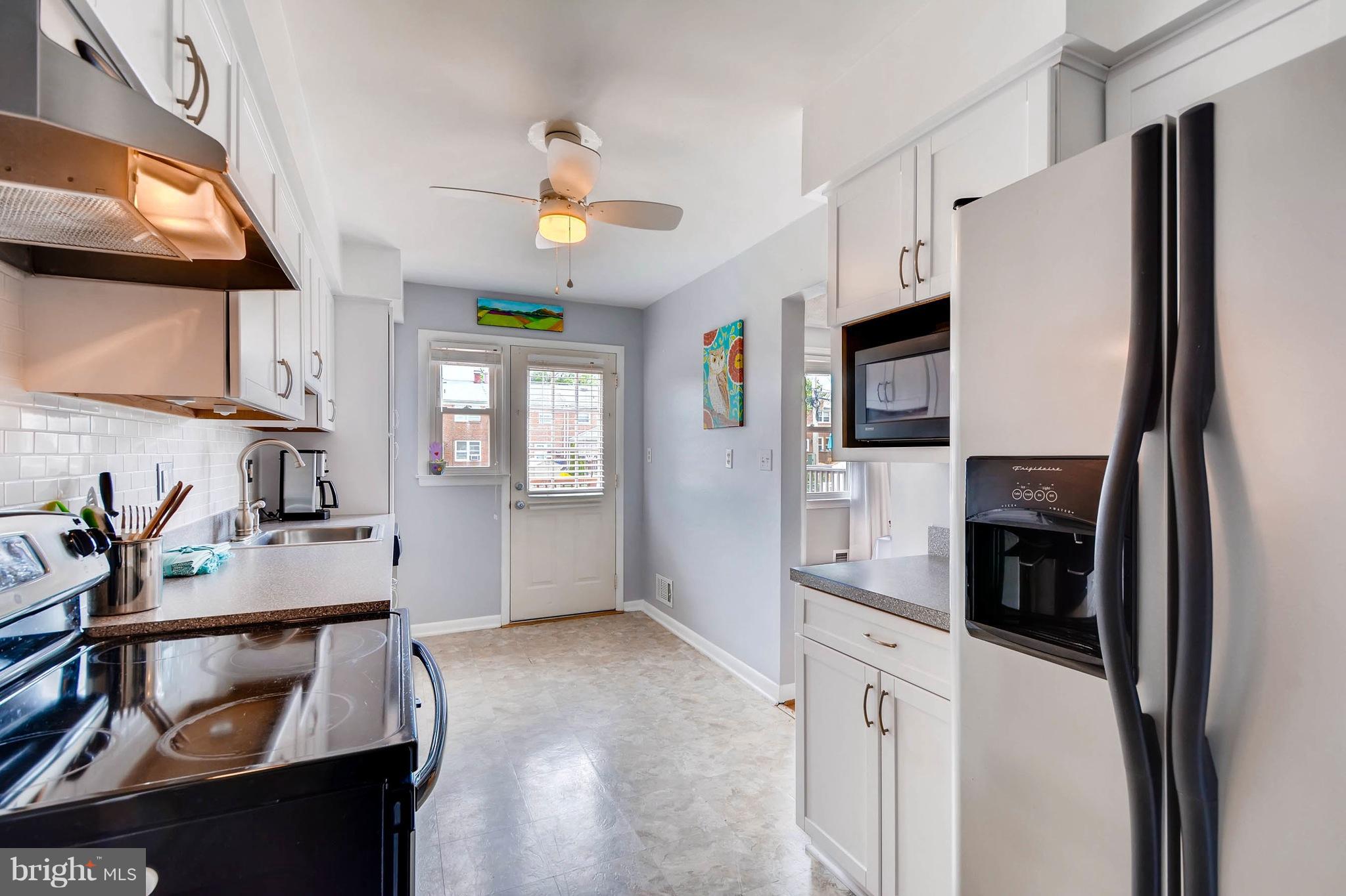 8517 Kings Ridge Road Baltimore, MD 21234 - Photo 6 of 30 Kitchen