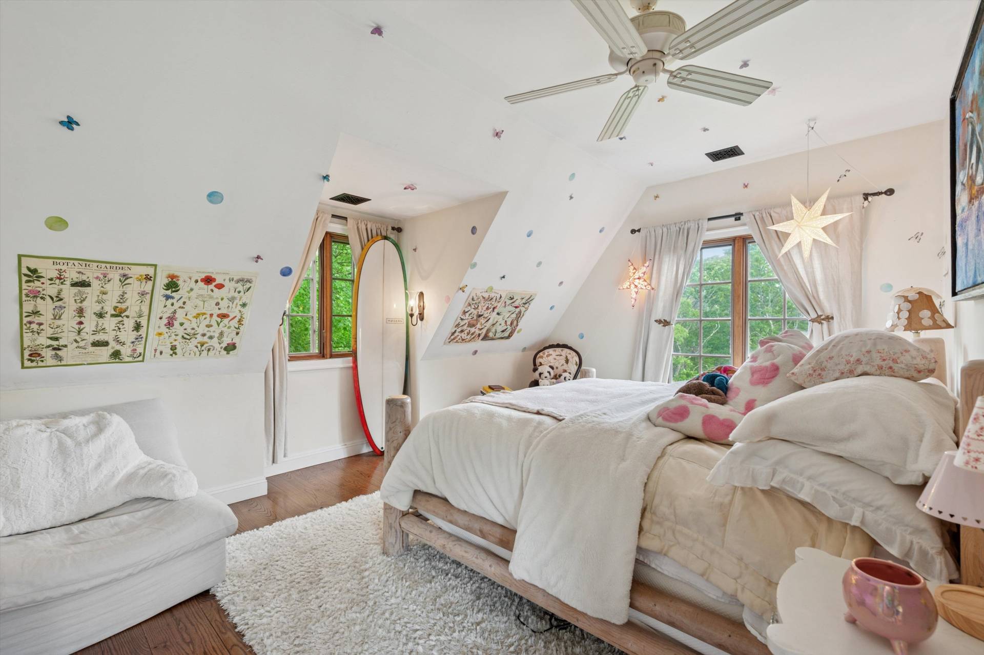 200 Great Hill Road Southampton, NY 11968 - Photo 21 of 44 a bedroom with a bed and a couch