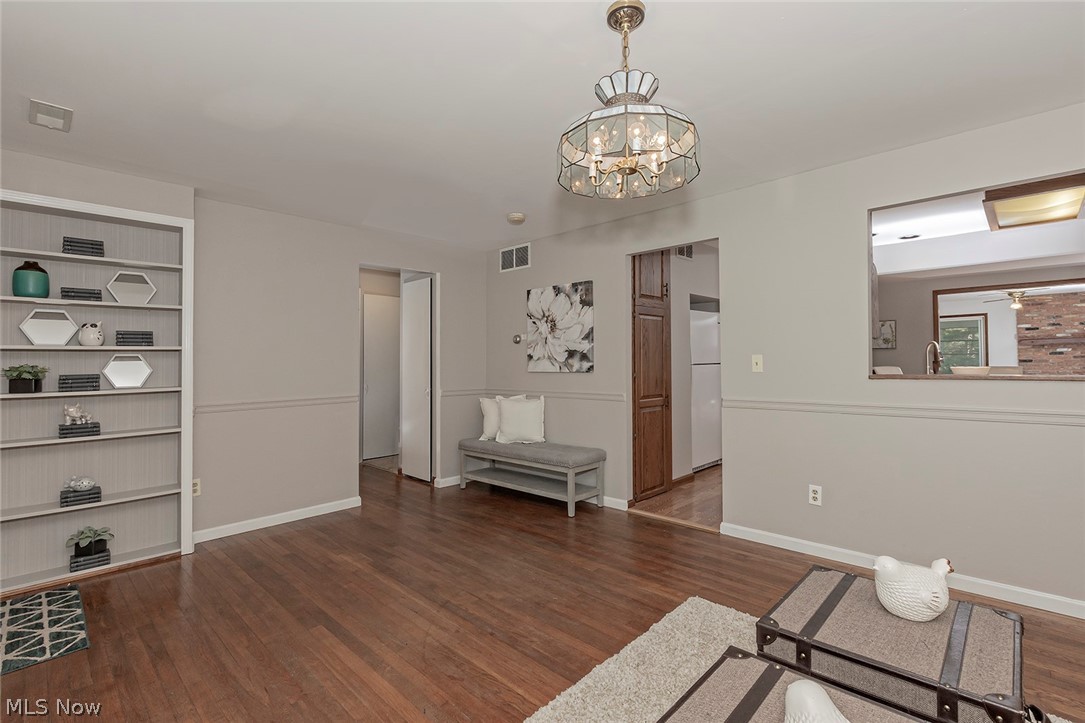 35385 Aurora Road Solon, OH 44139 - Photo 5 of 35 Gallery Image 5
