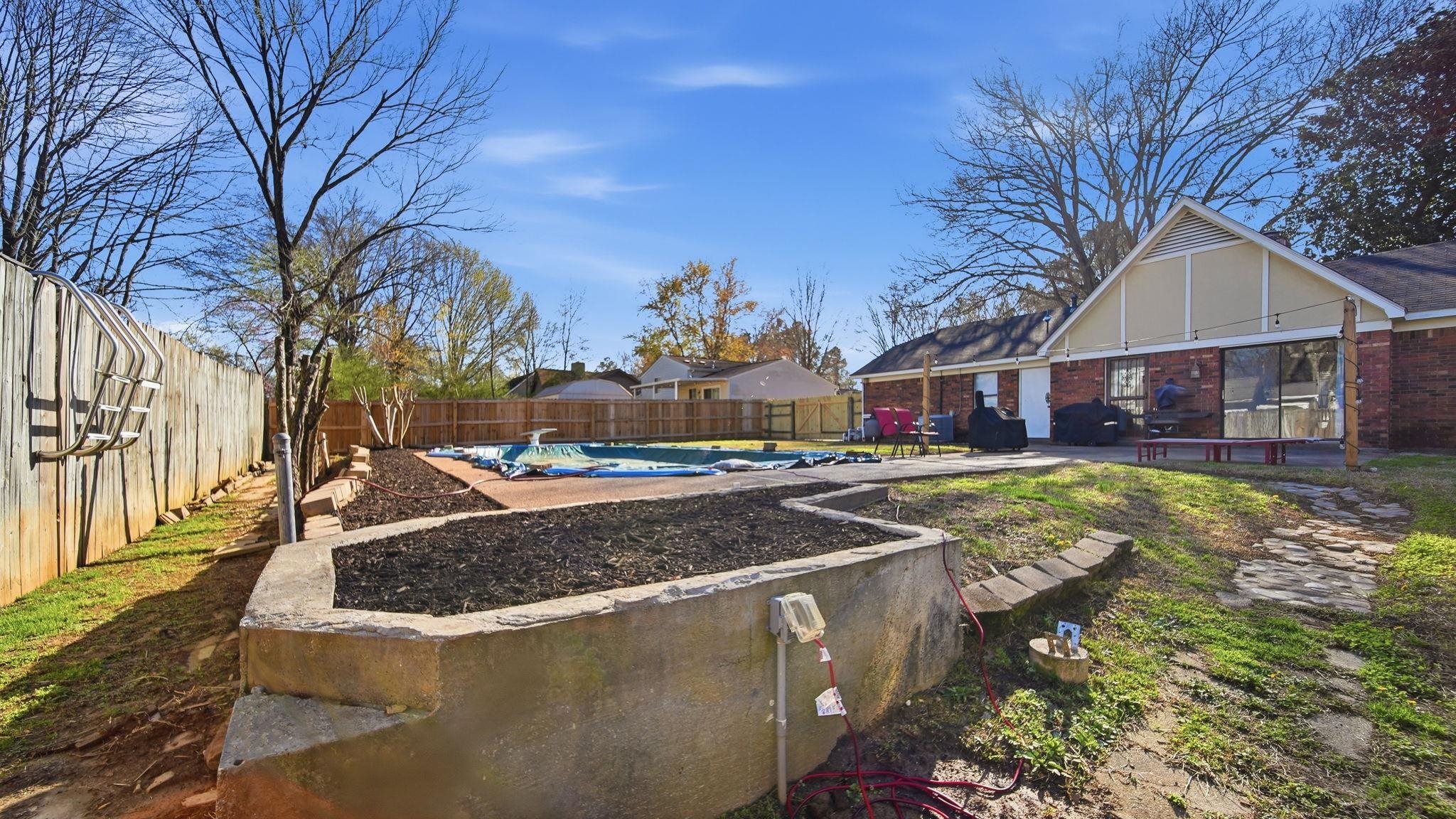 4182 Luther Road Bartlett, TN 38135 - Photo 22 of 40 So many possibilities !