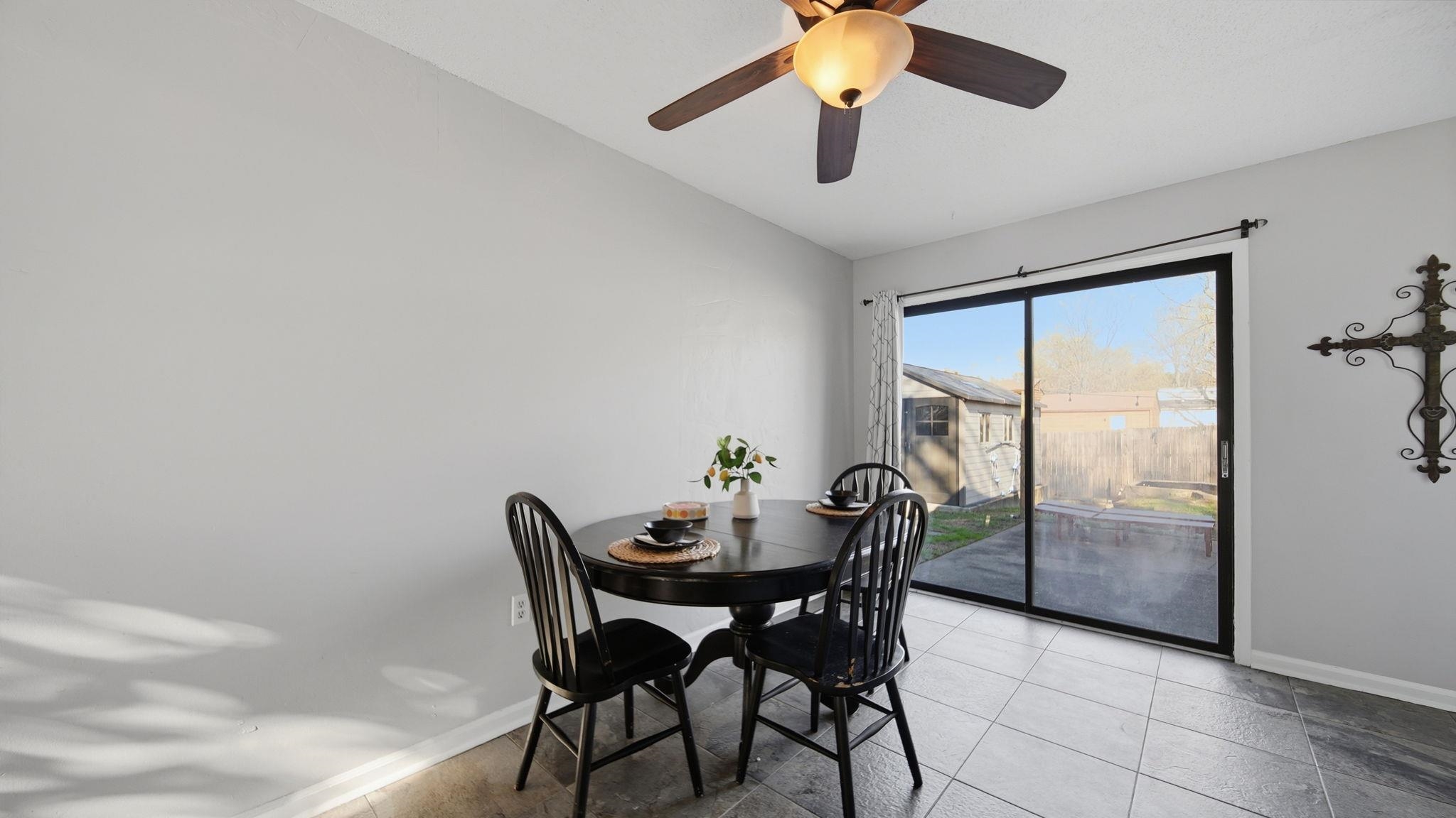 4182 Luther Road Bartlett, TN 38135 - Photo 31 of 40 a dining room with furniture and window