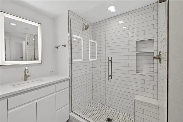 $809,900 | 300 South Duval Street, Unit 2209, Tallahassee, FL 32301